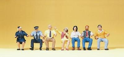 (HO)トラムの乗務員と乗客