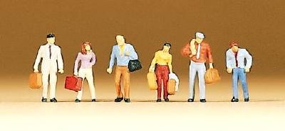 (Nゲージ)荷物を持って歩く旅行者