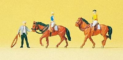 (Nゲージ)乗馬厩舎で