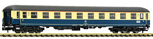 UIC-X 1等車 タルキス色 DB Ep4