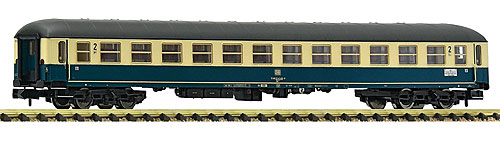 UIC-X 2等車 タルキス色 DB Ep4