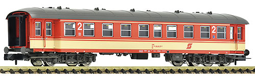 Eilzugwagen 2等車 jaffa色 OeBB Ep4 車番違い