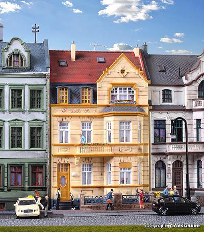 【年末年始SALE】（HO）出窓のある住宅