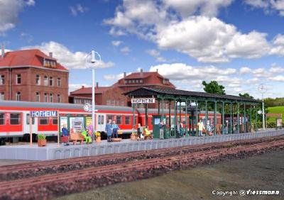 【年末年始SALE】（HO）Hofheim駅のプラットホーム