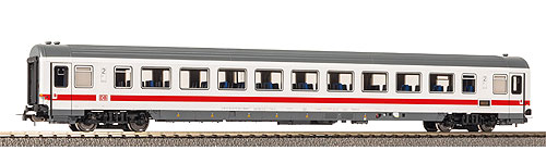 IC 2等車 DBAG Ep6 車番違い