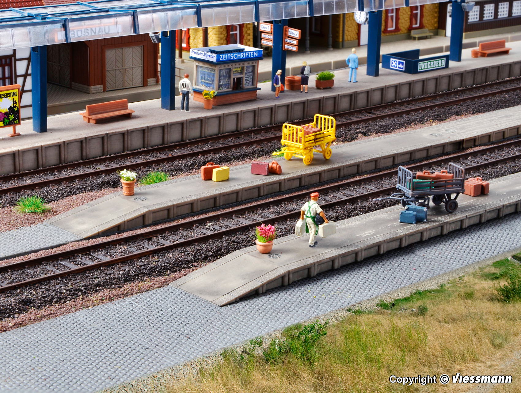 手荷物用プラットホーム（６部構成）